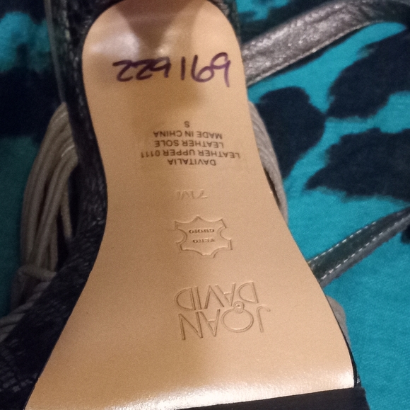 Joan & David Sz 7 Tan Snakeskin Stiletto Heels NWOT - Picture 7 of 10